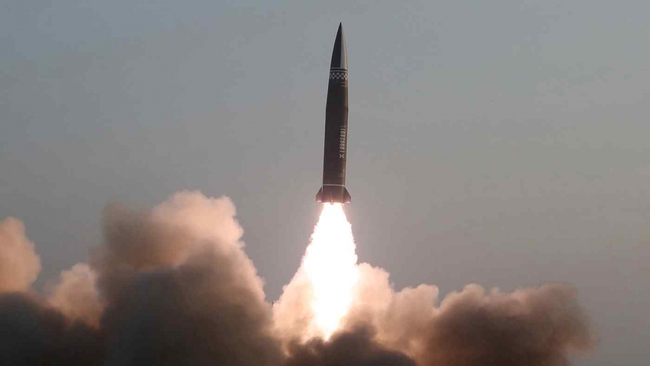 Nhật - Hàn lại 'bức xúc' khi Triều Tiên phóng tên lửa - Ảnh 1.