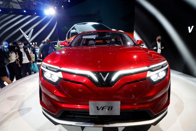 VinFast sẽ là hãng xe điện đầu tiên trên thế giới trang bị công nghệ định vị toàn cầu - Ảnh 1.