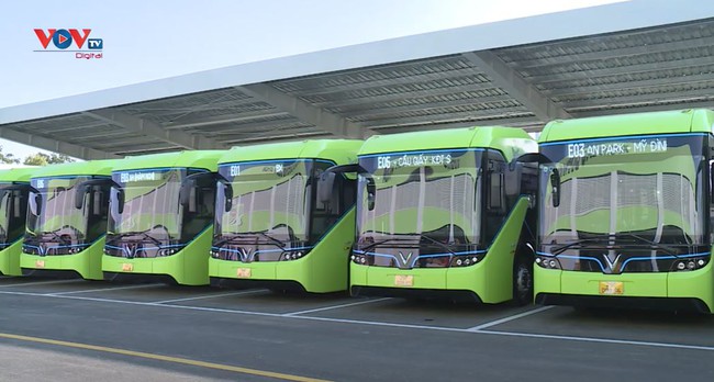 Hà Nội: Từ 8/2 dự kiến cho xe buýt hoạt động 100% công suất - Ảnh 1.