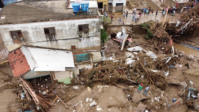 Venezuela: Lở đất nghiêm trọng khiến ít nhất 22 người chết và nhiều người mất tích - Ảnh 5.