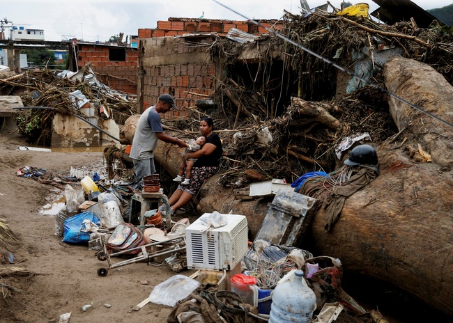 Venezuela: Lở đất nghiêm trọng khiến ít nhất 22 người chết và nhiều người mất tích - Ảnh 1.