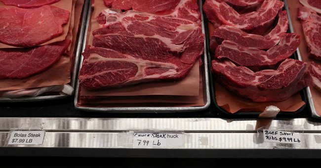 Phát hiện bất ngờ về mối liên hệ giữa tiêu thụ thịt đỏ và nguy cơ đột quỵ - Ảnh 1.