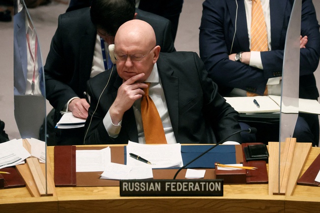 Dư luận Nga phản đối nghị quyết về bồi thường thiệt hại cho Ukraine - Ảnh 1.