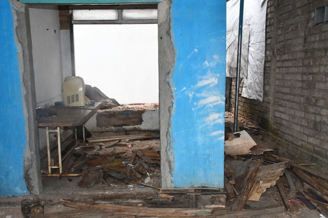Động đất ở Indonesia: Thương vong tăng nhanh, một ngôi làng bị chôn vùi - Ảnh 4.