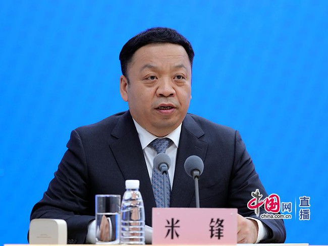 Trung Quốc khẳng định sẽ tiếp tục điều chỉnh chính sách Covid-19 - Ảnh 1.