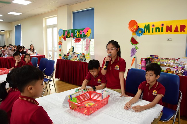 Chuyên đề cấp quận 'Học thông qua chơi' tại trường tiểu học Lý Thái Tổ - Ảnh 4.