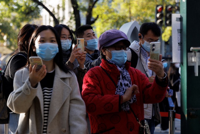 Trung Quốc: Bắt đầu ngừng công bố số liệu người mắc Covid-19 không triệu chứng - Ảnh 1.