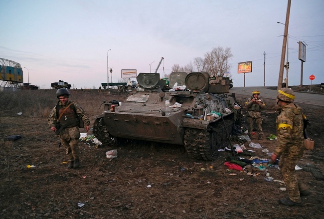 Nga không có ý định rút quân khỏi Ukraine trước cuối năm nay - Ảnh 1.