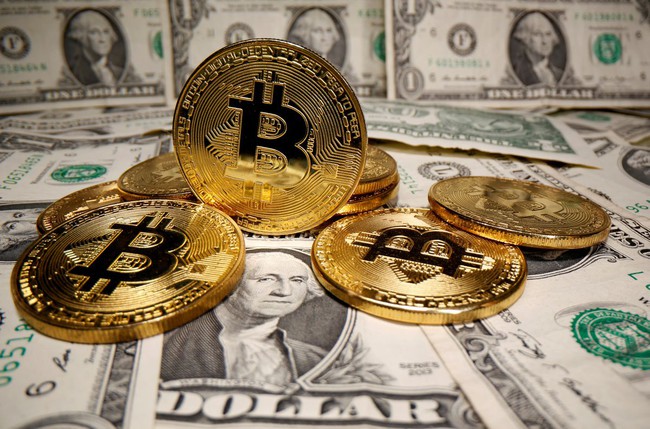 Lừa bán tiền ảo Bitcoin, chiếm đoạt hơn 5 tỷ đồng - Ảnh 1.