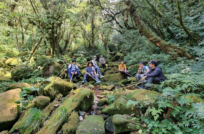 Điểm nhấn tour leo núi trong Tuần Du lịch - Văn hóa Lai Châu - Ảnh 2.
