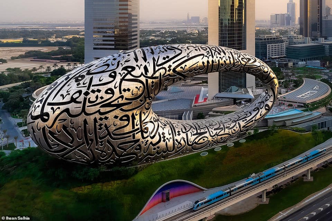Ngắm Bảo tàng Tương lai đẹp siêu thực ở Dubai - Ảnh 11.