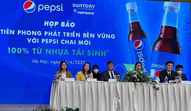Pepsi ra mắt sản phẩm sử dụng bao bì được sản xuất 100% từ nhựa tái sinh - Ảnh 1.