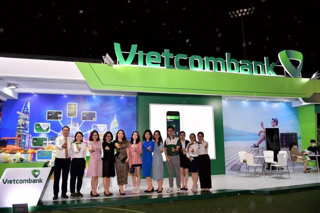 Vietcombank đồng hành cùng chương trình Ngày thẻ Việt Nam với danh vị kim cương - Ảnh 6.