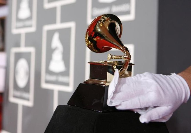 Grammy 2022: Lễ khai mạc ấn tượng nhất trong lịch sử - Ảnh 1.