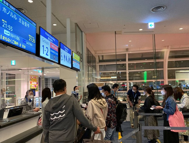 Nhật Bản chấm dứt chương trình cho phép người nước ngoài gia hạn thời gian cư trú - Ảnh 1.