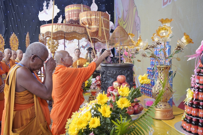 Đại lễ Phật đản 2022 - Chùa Ba Vàng: Những dư vị đọng lại - Ảnh 15.