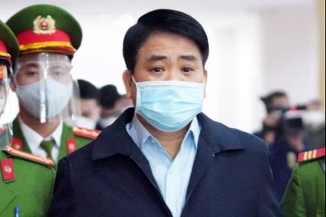 Cựu Chủ tịch Hà Nội Nguyễn Đức Chung sắp hầu tòa phúc thẩm vụ mua Redoxy 3C - Ảnh 1.
