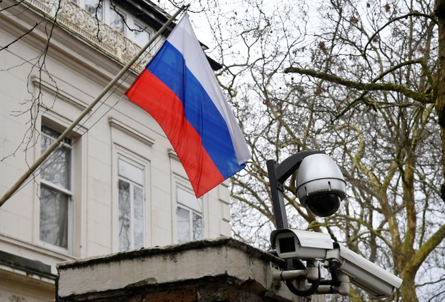 Nga mở rộng danh sách trừng phạt đối với công dân Anh - Ảnh 1.