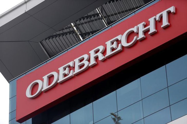 Ecuador phạt tập đoàn Odebrecht hơn 56 triệu USD vì tội hối lộ - Ảnh 1.