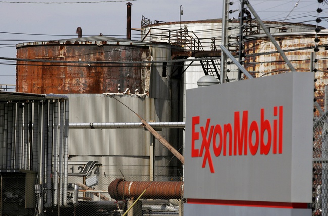 Hãng ExxonMobil cảnh báo tình trạng hỗn loạn trên thị trường dầu mỏ có thể kéo dài 5 năm - Ảnh 1.