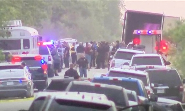 Vụ người di cư tử vong trong xe thùng đầu kéo tại Mỹ: 3 người bị bắt giữ - Ảnh 1.