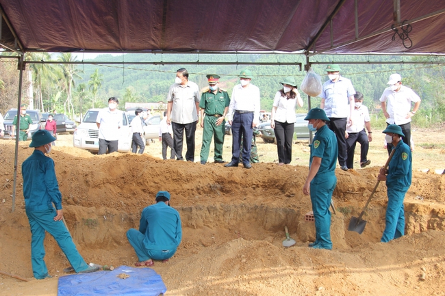 Những điều kỳ diệu trên hành trình tìm kiếm hố chôn 60 liệt sĩ ở đồi Xuân Sơn - Ảnh 4.