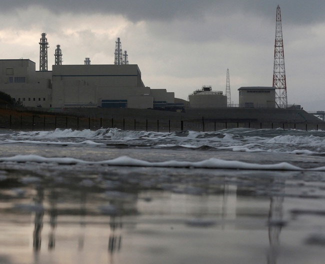 Nhật Bản thông qua kế hoạch xả nước thải nhiễm phóng xạ đã qua xử lý ra biển - Ảnh 1.