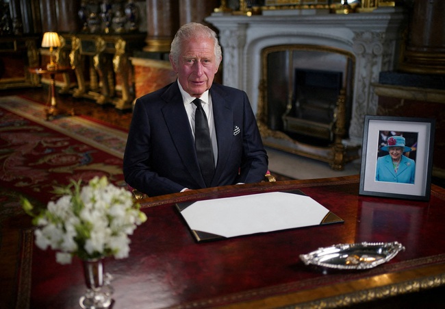Anh công bố thời điểm Vua Charles III chính thức kế vị ngai vàng - Ảnh 1.
