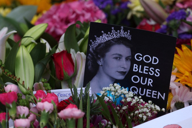 Vương quốc Anh thông báo thời điểm tổ chức lễ tang Nữ hoàng Elizabeth - Ảnh 1.