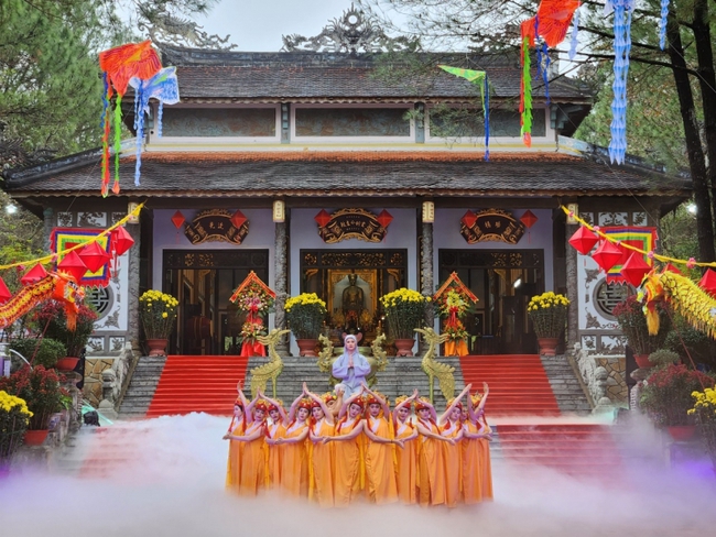 Thừa Thiên Huế: Nhiều hoạt động tại lễ hội đền Huyền Trân - Ảnh 6.