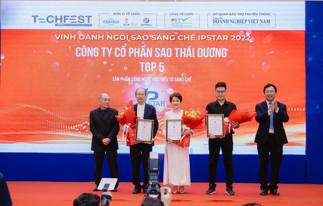 Sao Thái Dương Vinh dự nhận 2 giải thưởng Ngôi sao sáng chế 2022  - Ảnh 1.