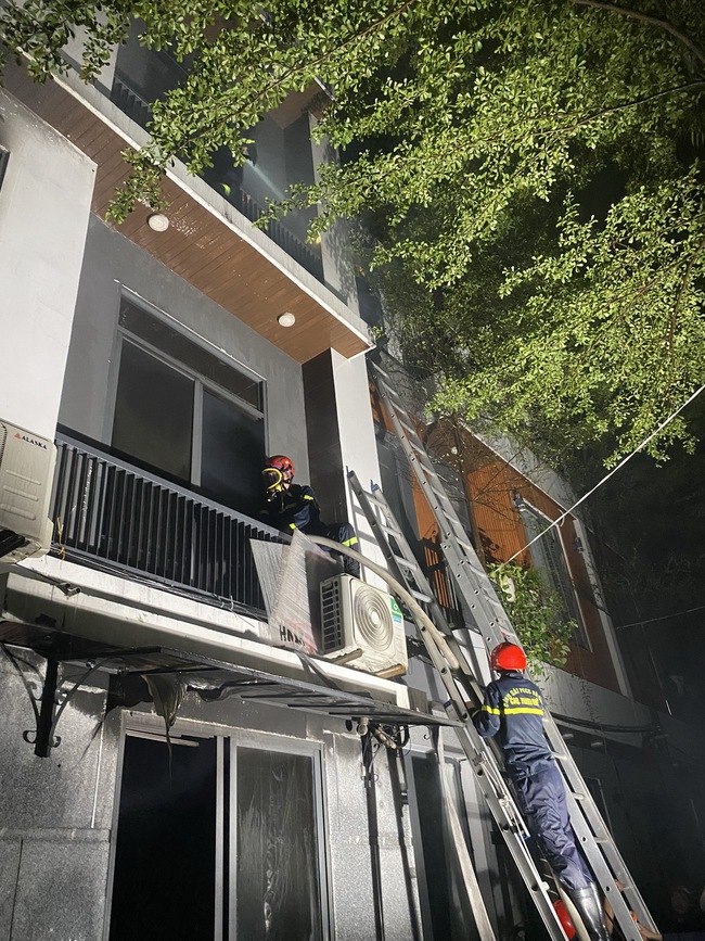 Đà Nẵng: Cháy nhà trong kiệt, 2 người tử vong - Ảnh 6.