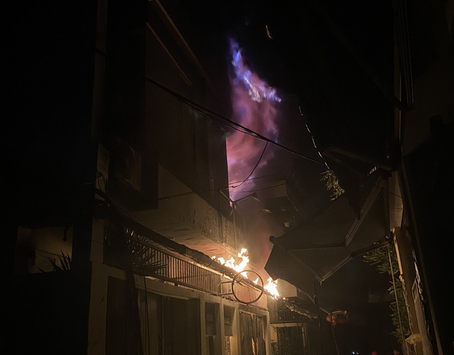 Đà Nẵng: Cháy nhà trong kiệt, 2 người tử vong - Ảnh 3.