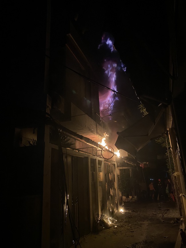 Đà Nẵng: Cháy nhà trong kiệt, 2 người tử vong - Ảnh 2.
