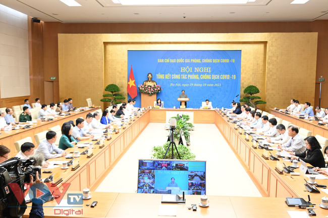 Thủ tướng Phạm Minh Chính chủ trì Hội nghị Tổng kết công tác phòng, chống dịch Covid-19 - Ảnh 1.