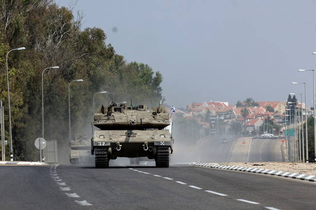 Israel tuyên bố tình trạng chiến tranh, HĐBA LHQ bất đồng - Ảnh 2.