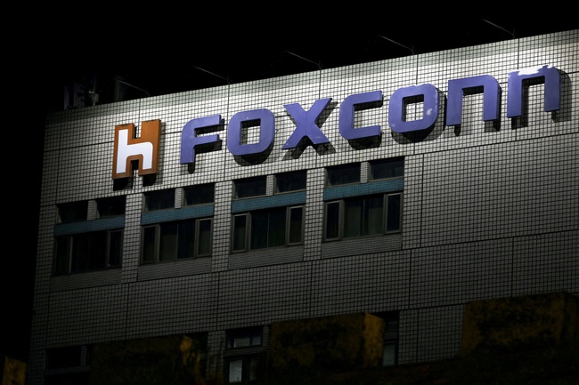 Lợi nhuận quý III của Foxconn tăng- Ảnh 1.