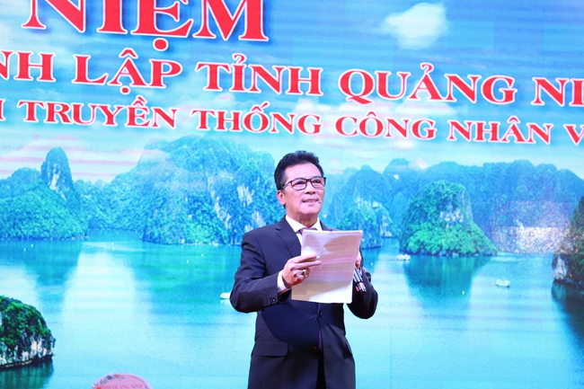 Giao lưu văn nghệ chào mừng 60 năm thành lập tỉnh Quảng Ninh tại Séc- Ảnh 1.