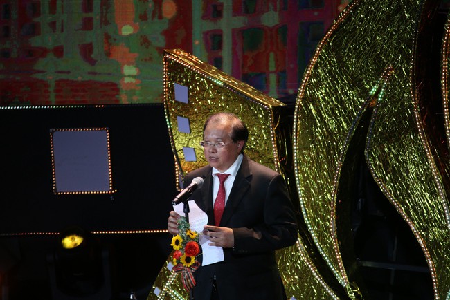 “Tàn tro rực rỡ” đạt giải Bông Sen Vàng Liên hoan phim Việt Nam- Ảnh 2.
