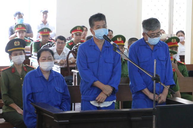 An Giang: "Trùm buôn lậu” Nguyễn Thị Kim Hạnh lại lĩnh án 19 năm tù về tội “Trốn thuế” và "Rửa tiền”- Ảnh 1.