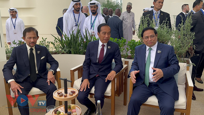 Thủ tướng Phạm Minh Chính gặp Chủ tịch EC, Tổng thống Hungary và Indonesia- Ảnh 3.