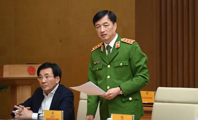 Thủ tướng Phạm Minh Chính chủ trì Hội nghị trực tuyến toàn quốc đánh giá tình hình 2 năm triển khai thực hiện Đề án 06- Ảnh 4.