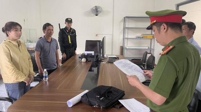 Bắt giam giám đốc cùng nhiều thuộc cấp một trung tâm đăng kiểm ở Đắk Lắk - Ảnh 1.