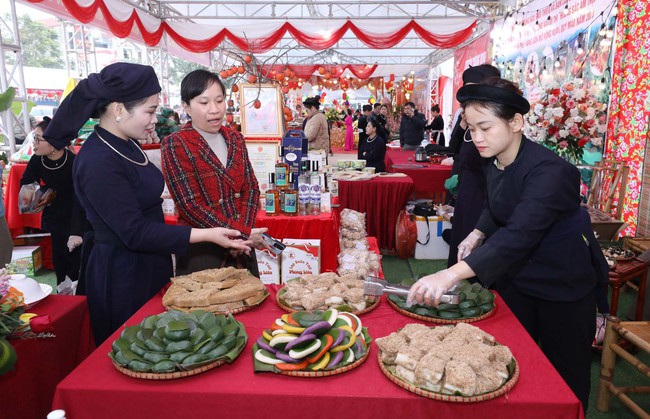 Lạng Sơn: Thu hút khách du lịch từ văn hóa ẩm thực truyền thống - Ảnh 4.
