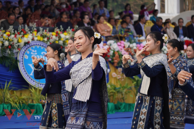 Lào: Độc đáo Lễ hội Voi Xayaboury 2023 - Ảnh 14.