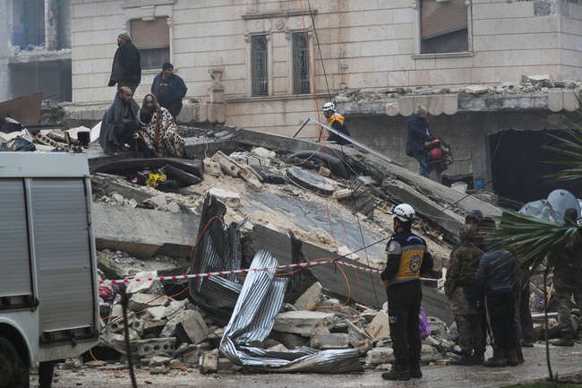 Động đất ở Thổ Nhĩ Kỳ: Đang tìm hiểu thông tin liệu có nạn nhân là người Việt Nam hay không - Ảnh 1.