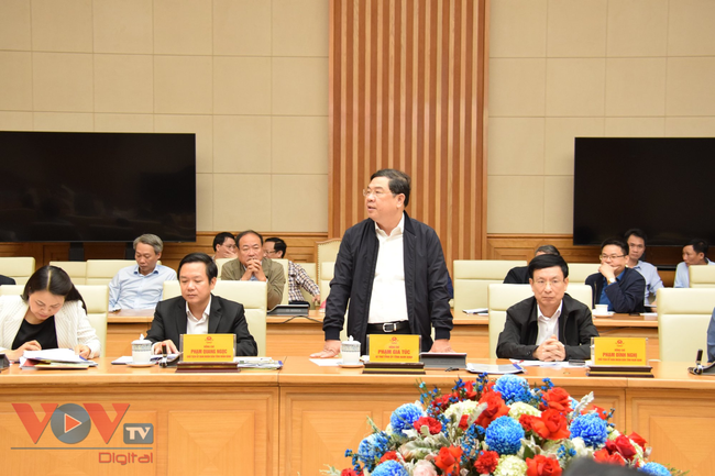 Thủ tướng Phạm Minh Chính chủ trì họp về cao tốc - Ảnh 3.