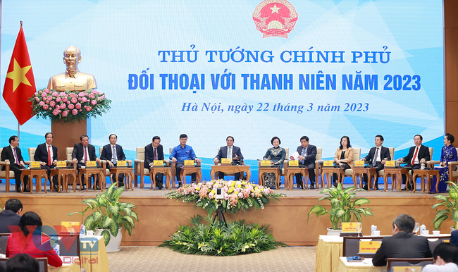 Thủ tướng Chính phủ Phạm Minh Chính đối thoại với thanh niên - Ảnh 7.