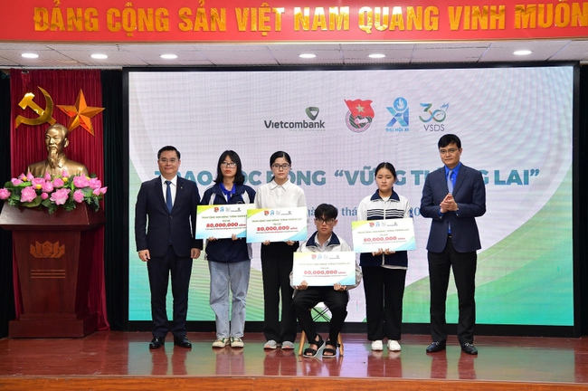 Vietcombank và Trung ương Đoàn TNCS Hồ Chí Minh tổ chức Lễ ký kết hợp tác giai đoạn 2023-2027 - Ảnh 6.