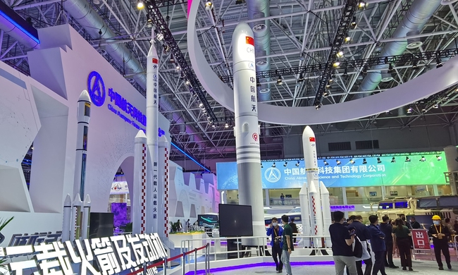Trung Quốc: Tên lửa đẩy thế hệ mới và tên lửa hạng nặng sẽ phóng vào năm 2027 và 2030 - Ảnh 1.
